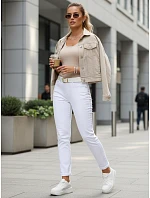 Dámské džíny mom fit s vysokým pasem a páskem bílé FashionStreet UY2924