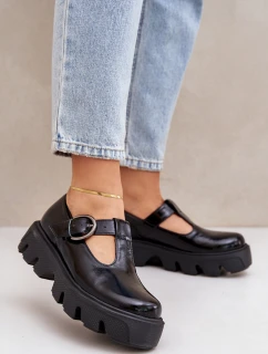 Lakované Kožené Polobotky S Přezkou Černé Zazoo 20183