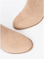 Zajímavé kotníčkové boty hnědé dámské na širokém podpatku Zajímavé kotníčkové boty hnědé dámské na širokém podpatku