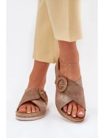 Dámské Klapky Na Platformě S Ozdobnou Přezkou Hnědé Inblu RV000012