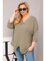 Dámská bavlněná blůza Plus Size s hlubokým výstřihem ve tvaru V a asymetrickým spodním okrajem khaki