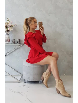 Šaty se svislými volány červené