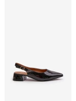 Lakované baleríny na nízkém podpatku s špičatými špičkami černé Anarinne