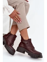 Nízké zateplené dámské kotníkové boty na klínku s ozdobným páskem bordó Therisse