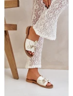 Sandály S Dekorací Přírodní Kůže Zazoo 3667 Bílé Sandály S Dekorací Přírodní Kůže Zazoo 3667 Bílé