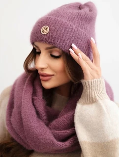 Dámský komplet s čepicí a šálou z měkké pleteniny tmavě růžový