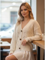 Dámský svetr KNITVIA ecru FashionStreet MY2422 Dámský svetr KNITVIA ecru FashionStreet MY2422