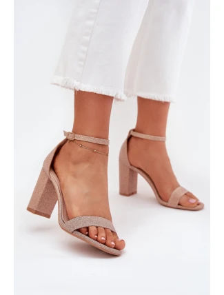 Sandály na podpatku  model 215640 Step in style