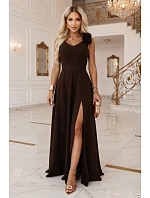 643-10 Elegantní večerní maxi šaty s rozparkem a růžemi – čokoládově hnědé