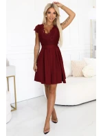 242-5 ANNA Krajkové šaty s výstřihem a rozšířenou sukní - vínové 242-5 ANNA Krajkové šaty s výstřihem a rozšířenou sukní - vínové