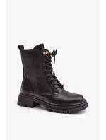 Eko Kožené Kotníkové Boty Workery Dámské S Přívěsky Černé Rianael Eko Kožené Kotníkové Boty Workery Dámské S Přívěsky Černé Rianael