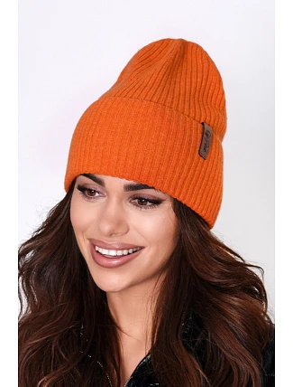 DÁMSKÁ ČEPICE P-019