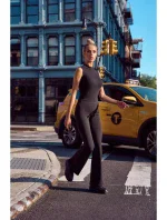 M704 Rozšířené kalhoty s vysokým pasem - černé