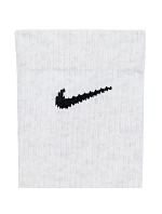 Nike Everyday Elevated 6 párů šedých krémových ponožek HQ8021 904 Nike Everyday Elevated 6 párů šedých krémových ponožek HQ8021 904