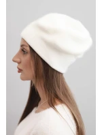 Dámská klasická hladká vlněná čepice beanie K420 ecru