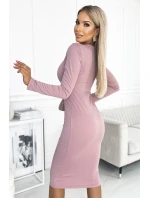 441-2 Šaty se třemi knoflíky ve výstřihu - tmavě červená