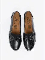 Jedinečné dámské černé  polobotky na klínku