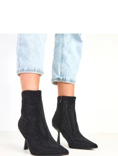 Boty na podpatku  model 217896 Solea