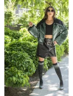 Zelená krátká dámská oversize bunda se širokými rukávy (j9-016)