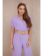 Kombinéza s ozdobným páskem v pase světle fialová Kombinéza s ozdobným páskem v pase světle fialová
