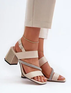 Sandály na podpatku model 195551 Step in style