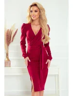 409-1 Elegantní šaty EDITTA s výstřihem a nárazníky - bordó 409-1 Elegantní šaty EDITTA s výstřihem a nárazníky - bordó