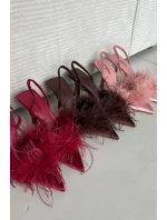 Lodičky s peřím a odhaleným patou bordó Belice