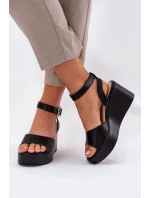 Dámské Sandály Na Klínu Černé Efrina Dámské Sandály Na Klínu Černé Efrina