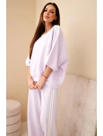 Dámský souprava viskózová máslo s širokou nohavicí a volnou blůzou světle fialový