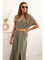 Dlouhá šaty s ozdobným pásem jasné khaki Dlouhá šaty s ozdobným pásem jasné khaki