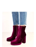 Boty na podpatku model 220582 Solea Boty na podpatku model 220582 Solea