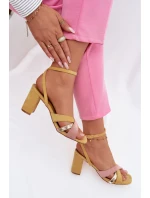 Dámské sandály na podpatku s pásky Eko semiš žluté Karilora