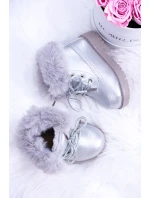 Stříbrné izolované dětské boty Trapery Fobos