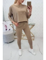 Souprava s oversize halenkou camel