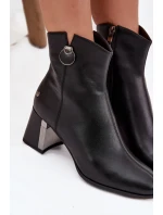 Zateplené kožené boty na podpatku Maciejka K7203-04 Černé
