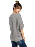 B048 Halenka nadměrné velikosti se zavinovacími detaily - pudrová