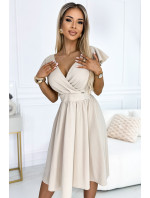 MATILDE - Béžové dámské šaty s výstřihem a krátkými rukávy 425-7