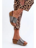 Zazoo 40291 Kožené Dámské Žabky na Korkové Platformě Grafitové Zazoo 40291 Kožené Dámské Žabky na Korkové Platformě Grafitové