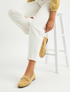 Dámské semišové mokasíny s kovovou přezkou žluté FashionStreet ZY1360