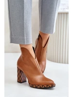 Boty na podpatku model 202122 Step in style Boty na podpatku model 202122 Step in style