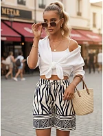 Dámské letní kraťasy s vázáním a potiskem, bílo-námořnická modrá, FashionStreet SY0540 Dámské letní kraťasy s vázáním a potiskem, bílo-námořnická modrá, FashionStreet SY0540