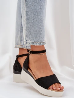 Lehké sandály na platformě a s jemným klínem černé Gillifia