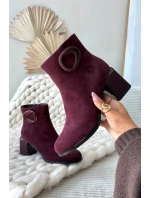 Semišové kotníčkové boty na podpatku s vyztuženým detailem Artiker 57C0016 bordó Semišové kotníčkové boty na podpatku s vyztuženým detailem Artiker 57C0016 bordó