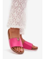 Dámské sandály na korkové platformě s ozdobným detailem fuchsie Vessira Dámské sandály na korkové platformě s ozdobným detailem fuchsie Vessira