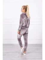 Velurová souprava s ozdobnými stuhami šedá