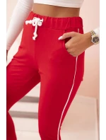 Dámské bavlněné cargo kalhoty s kapsami a řetízkem béžové Dámské bavlněné cargo kalhoty s kapsami a řetízkem béžové