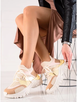 Moderní dámské tenisky vícebarevné bez podpatku Moderní dámské tenisky vícebarevné bez podpatku