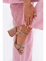 Dámské lakované kožené sandály na sloupku - béžové Mevonelle