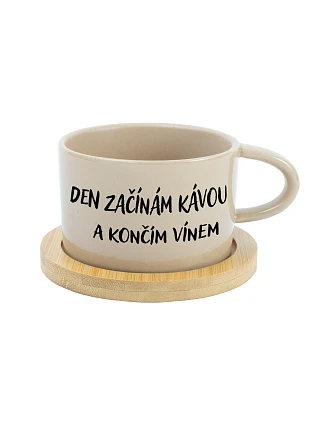 DEN ZAČÍNÁM KÁVOU A KONČÍM VÍNEM - krémový hrníček makronka 200 ml DEN ZAČÍNÁM KÁVOU A KONČÍM VÍNEM - krémový hrníček makronka 200 ml