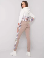 Souprava RV KMPL 7356.82 béžová a bílá Souprava RV KMPL 7356.82 béžová a bílá